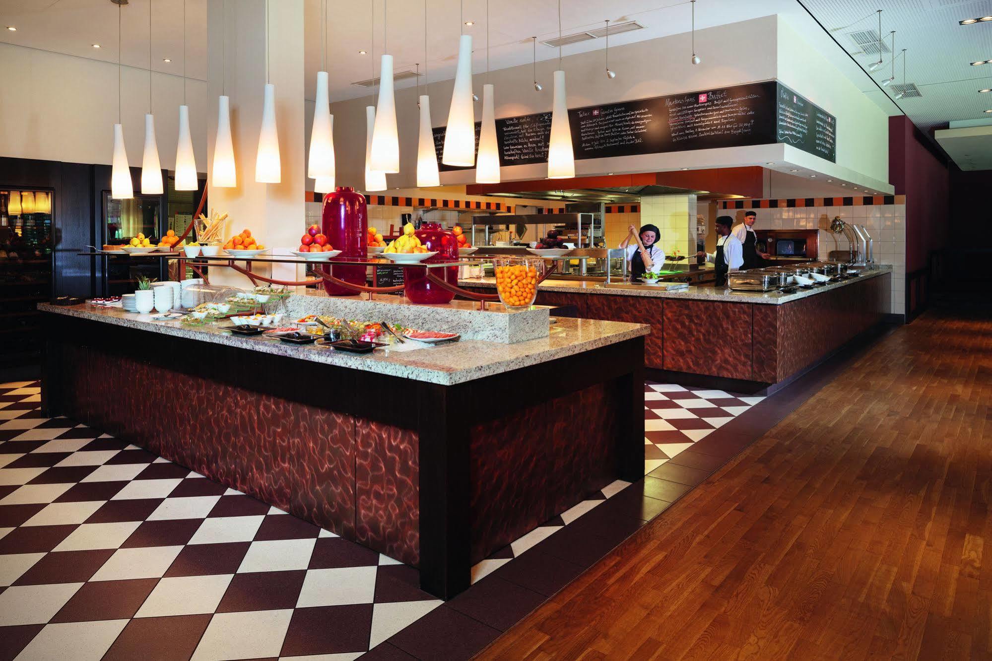 Hotel Moevenpick Frankfurt Messe